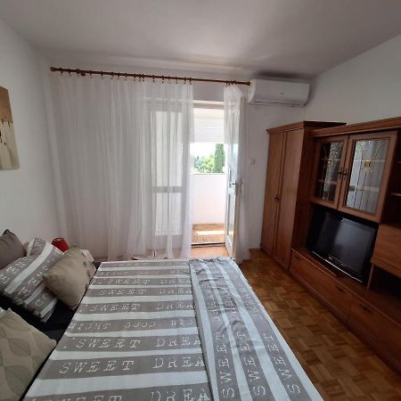 Two Bedroom Apartment Alma Zadar Ngoại thất bức ảnh
